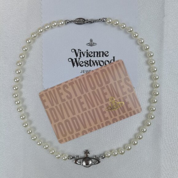 Vivienne Westwood Mini Bas Relief Choker in Silver - Picture 5 of 7